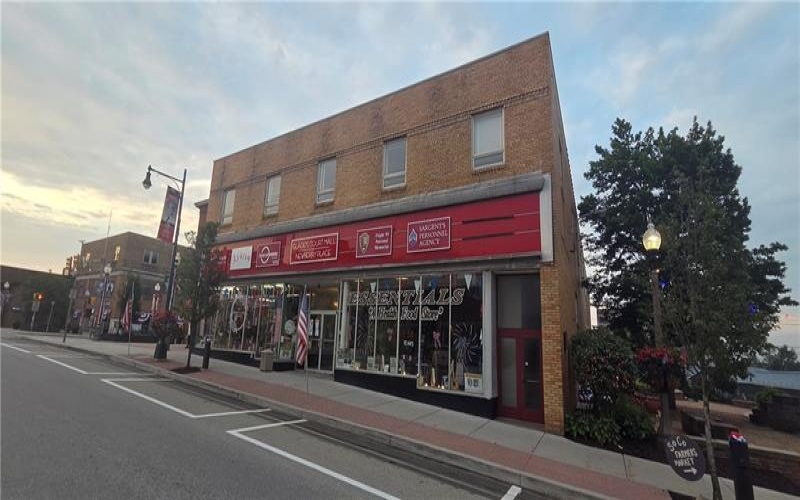 109 Main St, Somerset, 15501, ,Commercial-industrial-business,For Sale,Main St,1769304