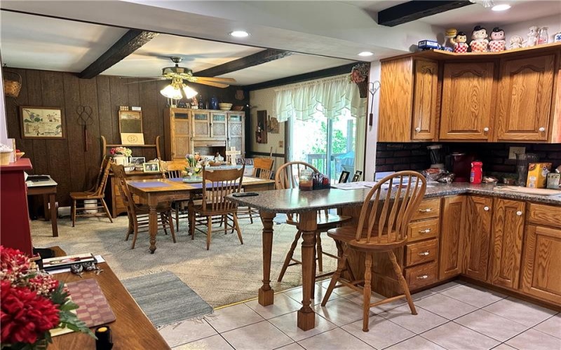 806 Parker Ave, Scottdale, 15683, 2 Bedrooms Bedrooms, 5 Rooms Rooms,1 BathroomBathrooms,Residential,For Sale,Parker Ave,1769338