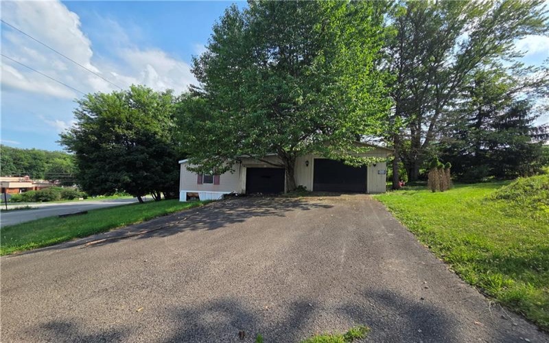 807 Beatty Village Rd., Latrobe, 15650, 3 Bedrooms Bedrooms, ,2 BathroomsBathrooms,Residential,For Sale,Beatty Village Rd.,1769368