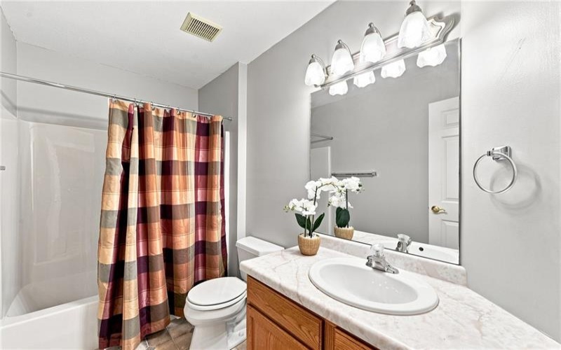 920 Royal Ct, Canonsburg, 15317, 3 Bedrooms Bedrooms, 7 Rooms Rooms,2.1 BathroomsBathrooms,Residential,For Sale,Royal Ct,1769416