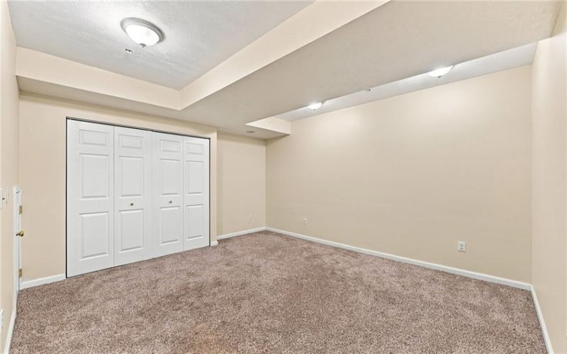 920 Royal Ct, Canonsburg, 15317, 3 Bedrooms Bedrooms, 7 Rooms Rooms,2.1 BathroomsBathrooms,Residential,For Sale,Royal Ct,1769416