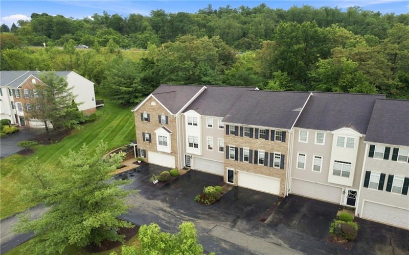 920 Royal Ct, Canonsburg, 15317, 3 Bedrooms Bedrooms, 7 Rooms Rooms,2.1 BathroomsBathrooms,Residential,For Sale,Royal Ct,1769416