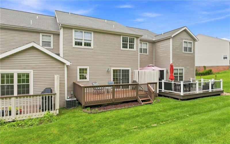 920 Royal Ct, Canonsburg, 15317, 3 Bedrooms Bedrooms, 7 Rooms Rooms,2.1 BathroomsBathrooms,Residential,For Sale,Royal Ct,1769416