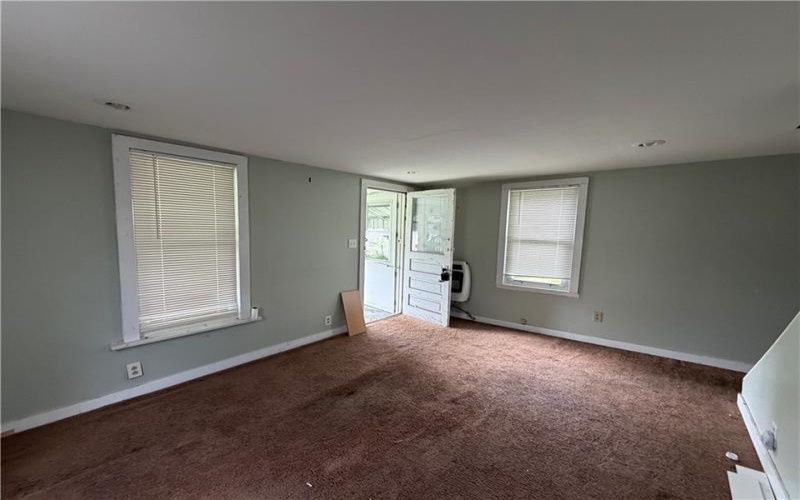 22 Virginia Ave, Charleroi, 15022, 2 Bedrooms Bedrooms, ,1 BathroomBathrooms,Residential,For Sale,Virginia Ave,1769432