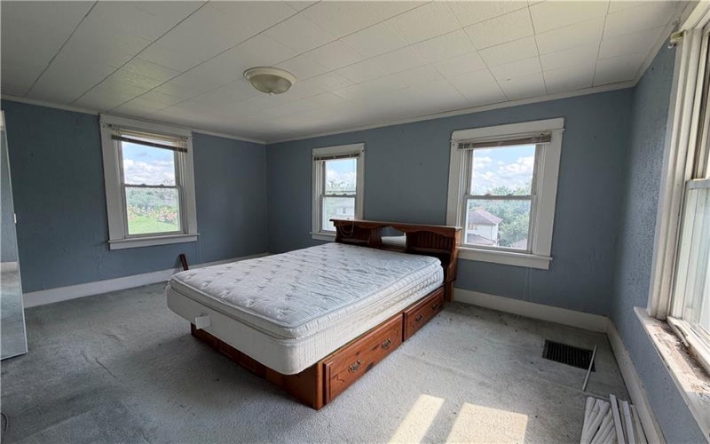 22 Virginia Ave, Charleroi, 15022, 2 Bedrooms Bedrooms, ,1 BathroomBathrooms,Residential,For Sale,Virginia Ave,1769432