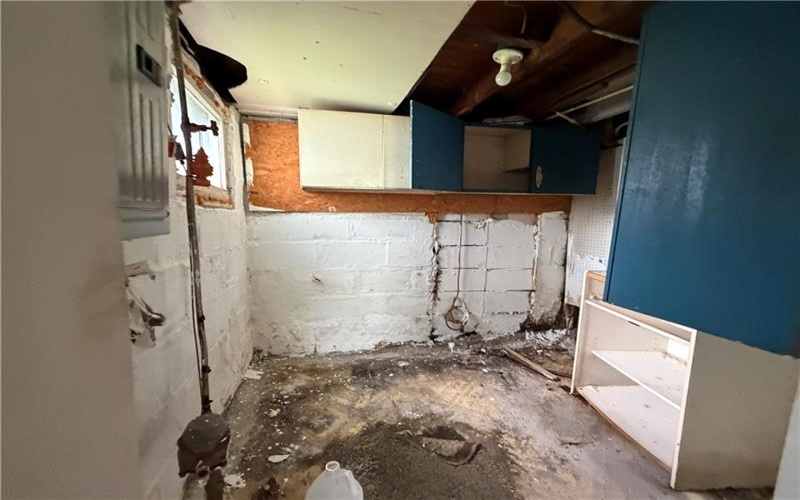 22 Virginia Ave, Charleroi, 15022, 2 Bedrooms Bedrooms, ,1 BathroomBathrooms,Residential,For Sale,Virginia Ave,1769432