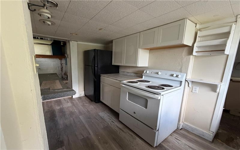 22 Virginia Ave, Charleroi, 15022, 2 Bedrooms Bedrooms, ,1 BathroomBathrooms,Residential,For Sale,Virginia Ave,1769432