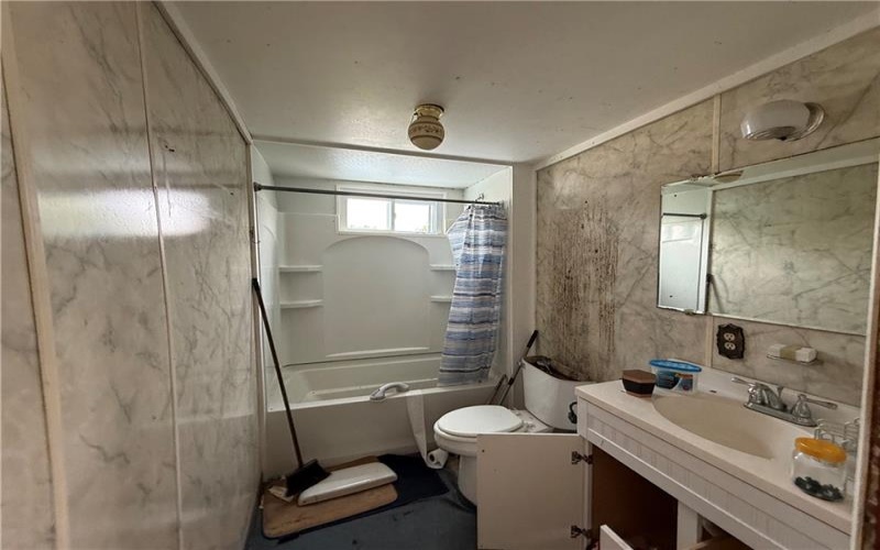 414 Westmoreland Ave, Avonland, 15618, 3 Bedrooms Bedrooms, ,1.1 BathroomsBathrooms,Residential,For Sale,Westmoreland Ave,1769168