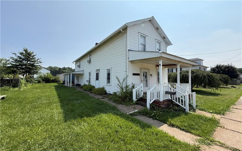 414 Westmoreland Ave, Avonland, 15618, 3 Bedrooms Bedrooms, ,1.1 BathroomsBathrooms,Residential,For Sale,Westmoreland Ave,1769168