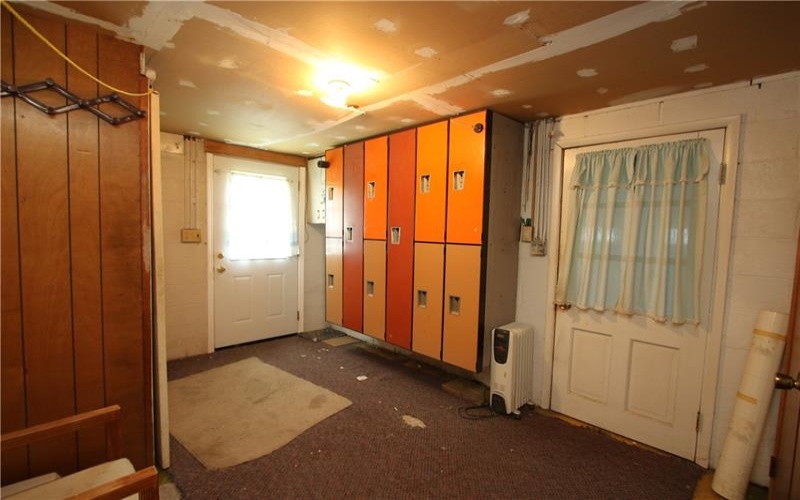 142 3rd Avenue, New Eagle, 15067, 3 Bedrooms Bedrooms, 11 Rooms Rooms,2.1 BathroomsBathrooms,Residential,For Sale,3rd Avenue,1762034