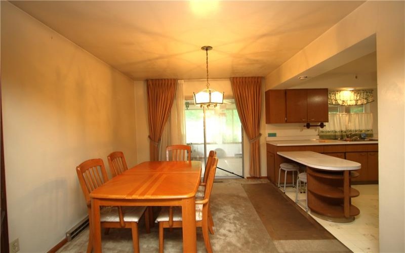 142 3rd Avenue, New Eagle, 15067, 3 Bedrooms Bedrooms, 11 Rooms Rooms,2.1 BathroomsBathrooms,Residential,For Sale,3rd Avenue,1762034