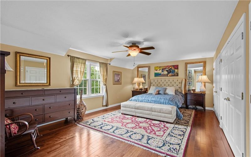 116 Sunrise Lane, Venetia, 15367, 4 Bedrooms Bedrooms, 14 Rooms Rooms,2.1 BathroomsBathrooms,Residential,For Sale,Sunrise Lane,1769163