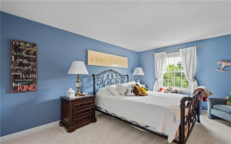 116 Sunrise Lane, Venetia, 15367, 4 Bedrooms Bedrooms, 14 Rooms Rooms,2.1 BathroomsBathrooms,Residential,For Sale,Sunrise Lane,1769163