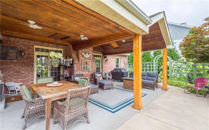 116 Sunrise Lane, Venetia, 15367, 4 Bedrooms Bedrooms, 14 Rooms Rooms,2.1 BathroomsBathrooms,Residential,For Sale,Sunrise Lane,1769163