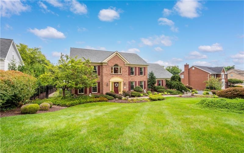 116 Sunrise Lane, Venetia, 15367, 4 Bedrooms Bedrooms, 14 Rooms Rooms,2.1 BathroomsBathrooms,Residential,For Sale,Sunrise Lane,1769163