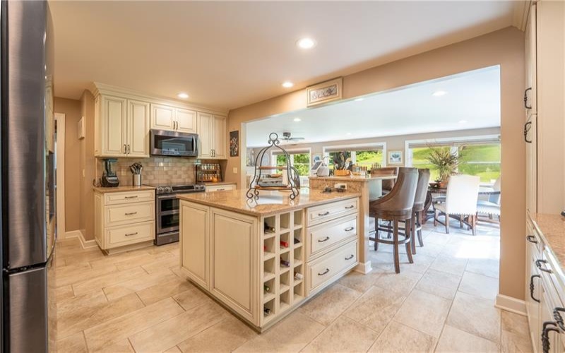 183 Ransel Rd, Latrobe, 15650, 4 Bedroom Bedrooms, ,3 BathroomBathrooms,Residential,For Sale,Ransel Rd,1769296