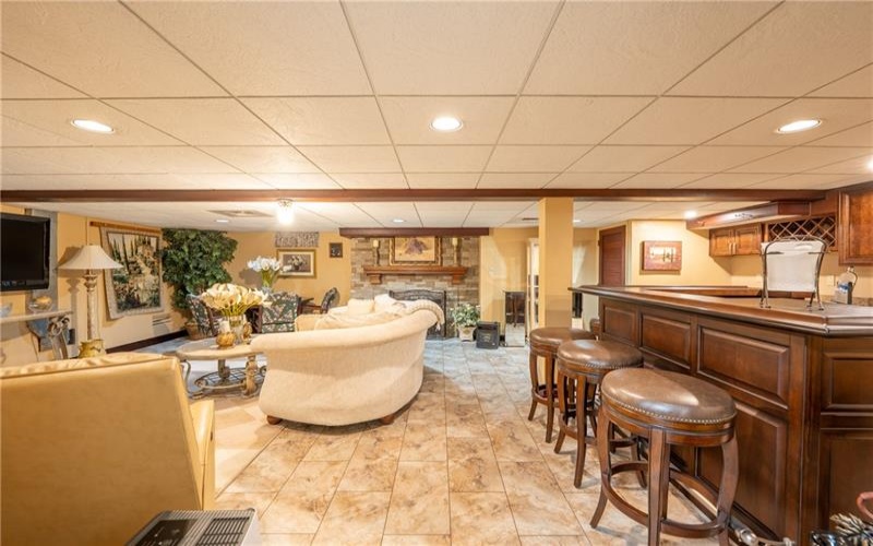 183 Ransel Rd, Latrobe, 15650, 4 Bedroom Bedrooms, ,3 BathroomBathrooms,Residential,For Sale,Ransel Rd,1769296
