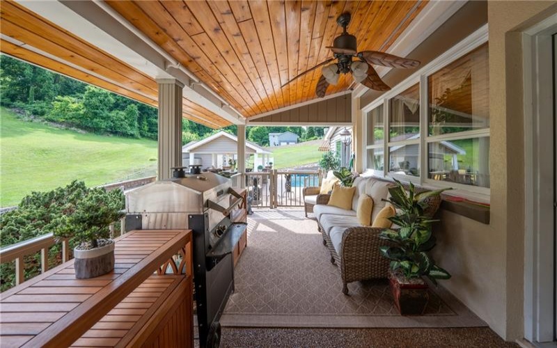 183 Ransel Rd, Latrobe, 15650, 4 Bedroom Bedrooms, ,3 BathroomBathrooms,Residential,For Sale,Ransel Rd,1769296