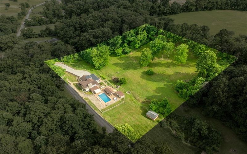 183 Ransel Rd, Latrobe, 15650, 4 Bedroom Bedrooms, ,3 BathroomBathrooms,Residential,For Sale,Ransel Rd,1769296