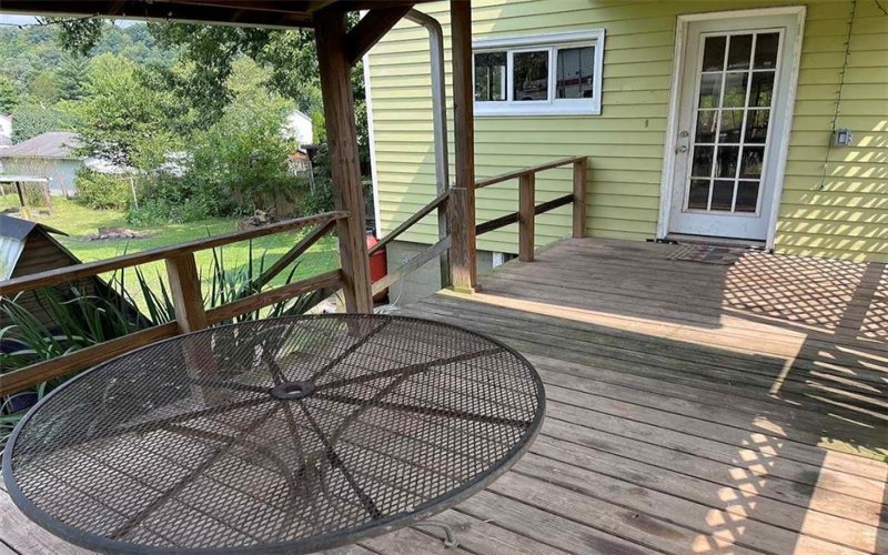 306 CLEAR STREET, Greensboro, 15338, 3 Bedroom Bedrooms, 6 Room Rooms,1 BathroomBathrooms,Residential,For Sale,CLEAR STREET,1769342