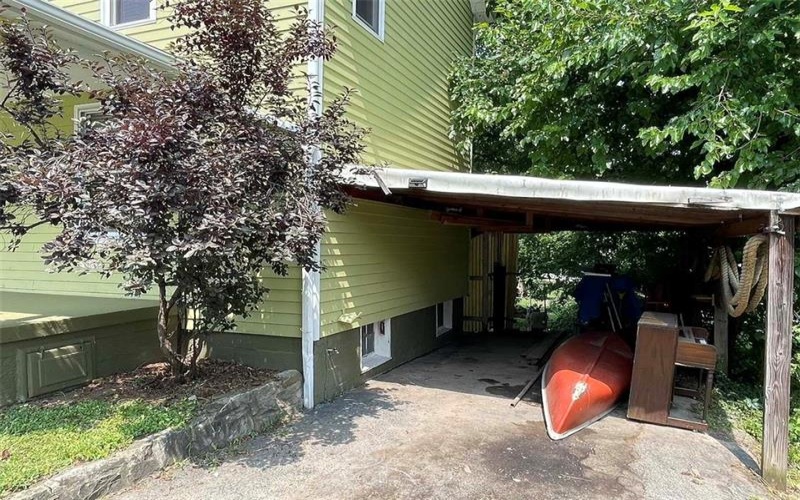 306 CLEAR STREET, Greensboro, 15338, 3 Bedroom Bedrooms, 6 Room Rooms,1 BathroomBathrooms,Residential,For Sale,CLEAR STREET,1769342