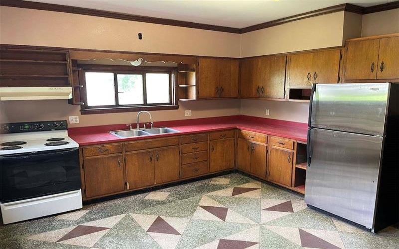 306 CLEAR STREET, Greensboro, 15338, 3 Bedroom Bedrooms, 6 Room Rooms,1 BathroomBathrooms,Residential,For Sale,CLEAR STREET,1769342