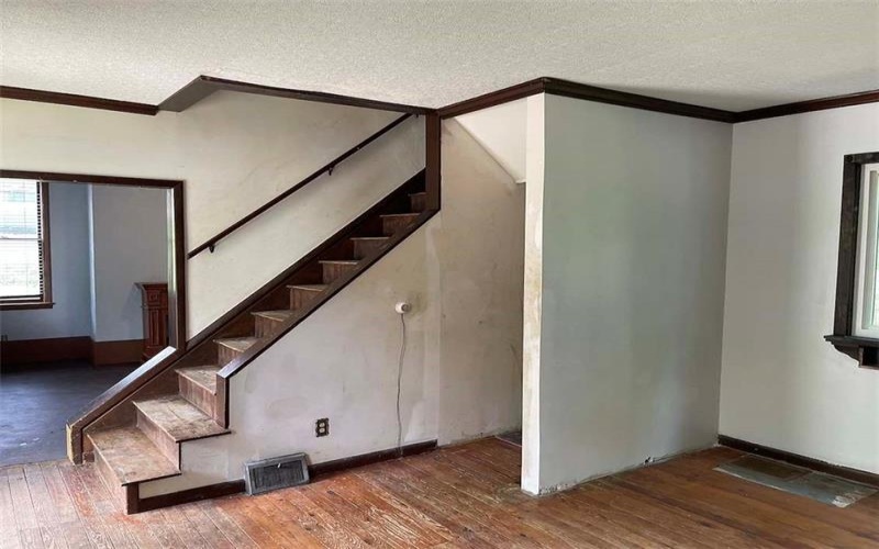 306 CLEAR STREET, Greensboro, 15338, 3 Bedroom Bedrooms, 6 Room Rooms,1 BathroomBathrooms,Residential,For Sale,CLEAR STREET,1769342