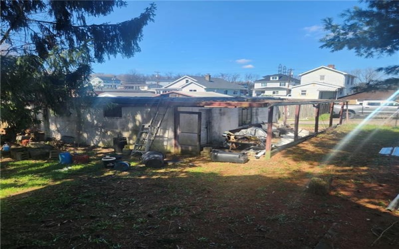 11 Ramage Avenue, Elrama, 15038, 3 Bedrooms Bedrooms, 6 Rooms Rooms,2 BathroomsBathrooms,Residential,For Sale,Ramage Avenue,1769367