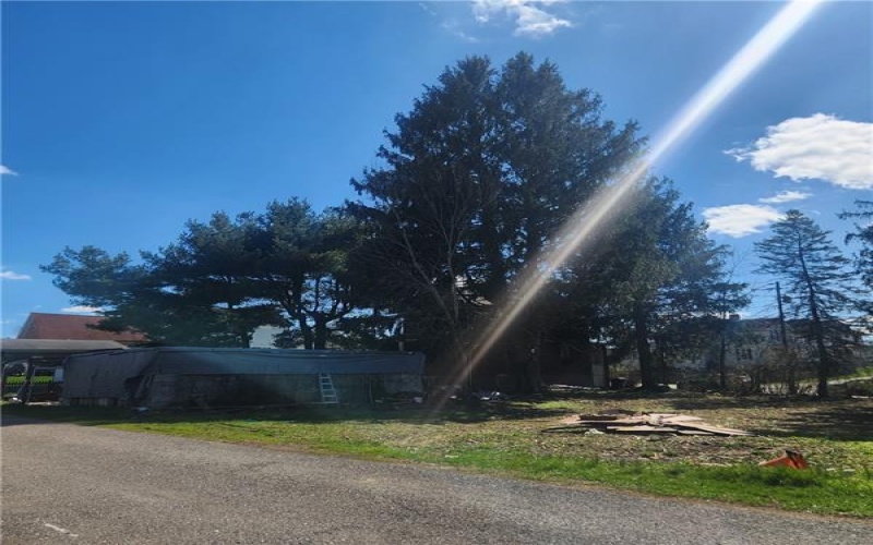 11 Ramage Avenue, Elrama, 15038, 3 Bedrooms Bedrooms, 6 Rooms Rooms,2 BathroomsBathrooms,Residential,For Sale,Ramage Avenue,1769367