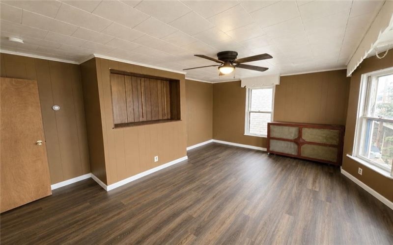 257 Thompson Ave, Donora, 15033, ,Multi-unit,For Sale,Thompson Ave,1769400
