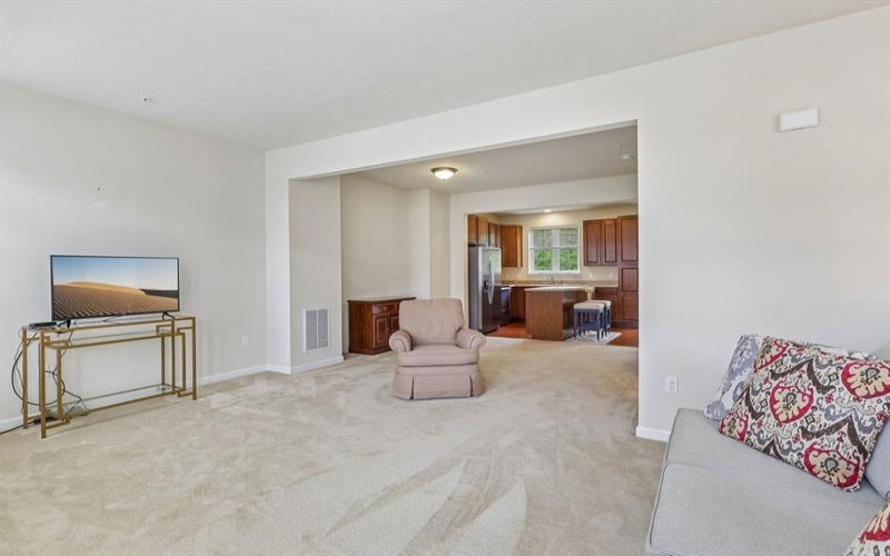 18 Remington DRIVE, Washington, 15301, 3 Bedrooms Bedrooms, ,2.1 BathroomsBathrooms,Residential,For Sale,Remington,1769472