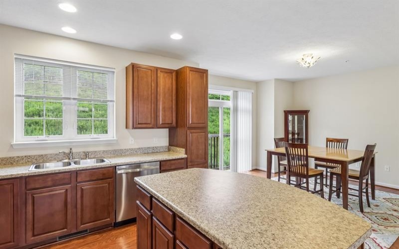 18 Remington DRIVE, Washington, 15301, 3 Bedrooms Bedrooms, ,2.1 BathroomsBathrooms,Residential,For Sale,Remington,1769472