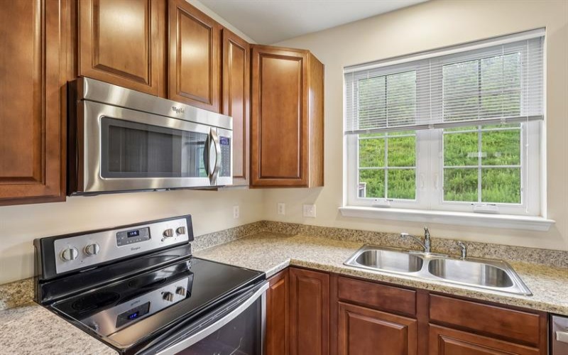 18 Remington DRIVE, Washington, 15301, 3 Bedrooms Bedrooms, ,2.1 BathroomsBathrooms,Residential,For Sale,Remington,1769472