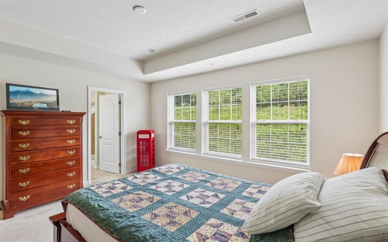 18 Remington DRIVE, Washington, 15301, 3 Bedrooms Bedrooms, ,2.1 BathroomsBathrooms,Residential,For Sale,Remington,1769472