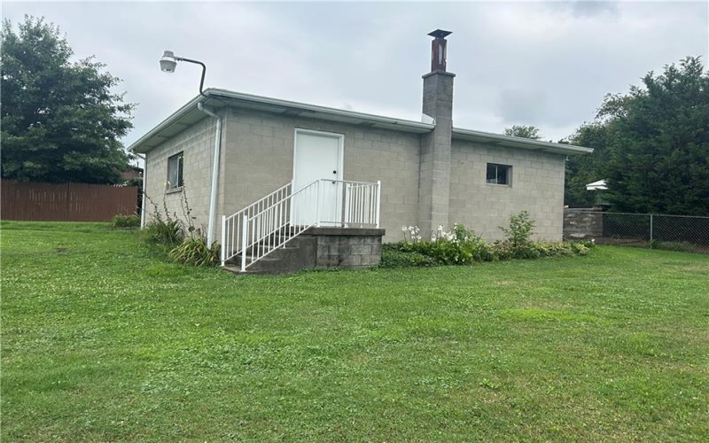 1416 Hawthorne St, Connellsville, 15425, 3 Bedrooms Bedrooms, 6 Rooms Rooms,1 BathroomBathrooms,Residential,For Sale,Hawthorne St,1769476