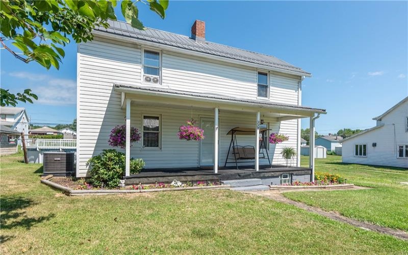 228 Second Street, Mather, 15346, 2 Bedroom Bedrooms, 6 Room Rooms,1 BathroomBathrooms,Residential,For Sale,Second Street,1769211