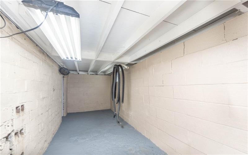 228 Second Street, Mather, 15346, 2 Bedroom Bedrooms, 6 Room Rooms,1 BathroomBathrooms,Residential,For Sale,Second Street,1769211