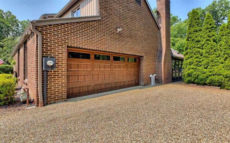 651 Buckingham DRIVE, Greensburg, 15601, 4 Bedroom Bedrooms, 9 Room Rooms,3.1 BathroomBathrooms,Residential,For Sale,Buckingham,1766657