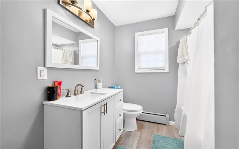 715 Locust Ln, Charleroi, 15022, 3 Bedrooms Bedrooms, 5 Rooms Rooms,1.1 BathroomsBathrooms,Residential,For Sale,Locust Ln,1769579