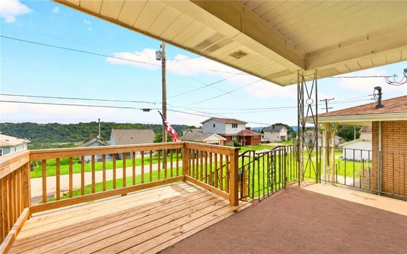 715 Locust Ln, Charleroi, 15022, 3 Bedrooms Bedrooms, 5 Rooms Rooms,1.1 BathroomsBathrooms,Residential,For Sale,Locust Ln,1769579