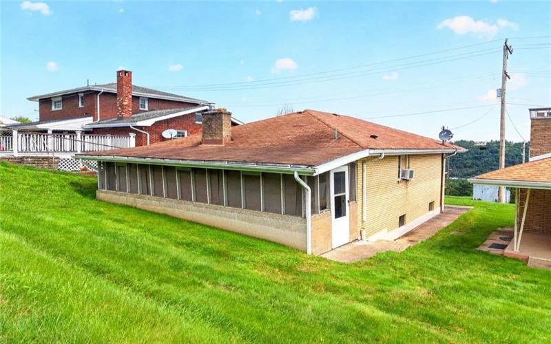 715 Locust Ln, Charleroi, 15022, 3 Bedrooms Bedrooms, 5 Rooms Rooms,1.1 BathroomsBathrooms,Residential,For Sale,Locust Ln,1769579