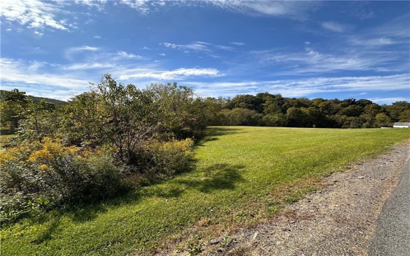 174 Lash Rd., Irwin, 15642, 3 Bedroom Bedrooms, ,1 BathroomBathrooms,Farm-acreage-lot,For Sale,Farm House, Barns,Lash Rd.,1769628