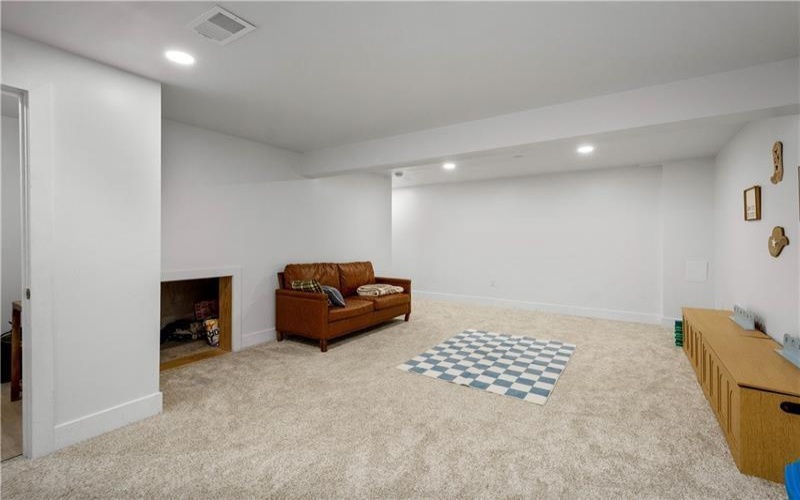 2087 Majestic Dr, Canonsburg, 15317, 4 Bedrooms Bedrooms, ,3.1 BathroomsBathrooms,Residential,For Sale,Majestic Dr,1769704
