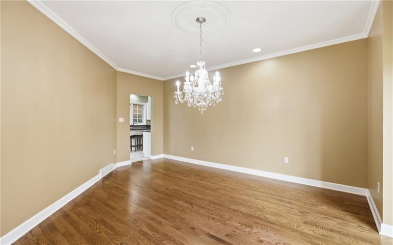 1002 Kings Ct, Trafford, 15085, 5 Bedroom Bedrooms, 12 Room Rooms,4.1 BathroomBathrooms,Residential,For Sale,Kings Ct,1769712