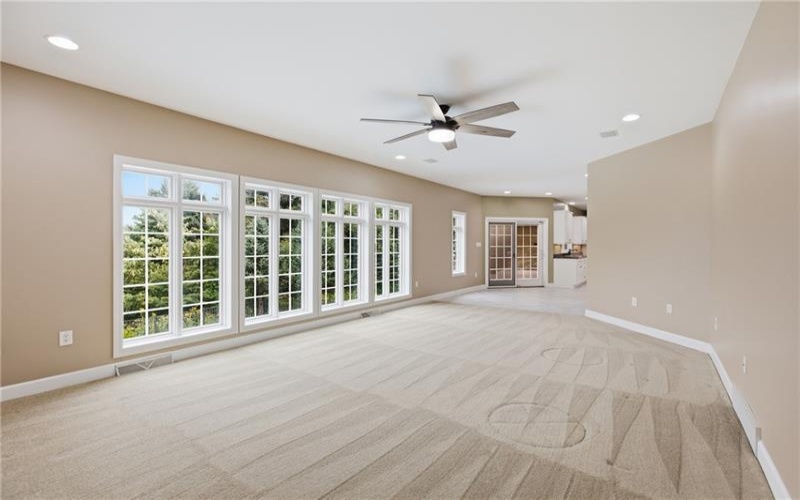 1002 Kings Ct, Trafford, 15085, 5 Bedroom Bedrooms, 12 Room Rooms,4.1 BathroomBathrooms,Residential,For Sale,Kings Ct,1769712