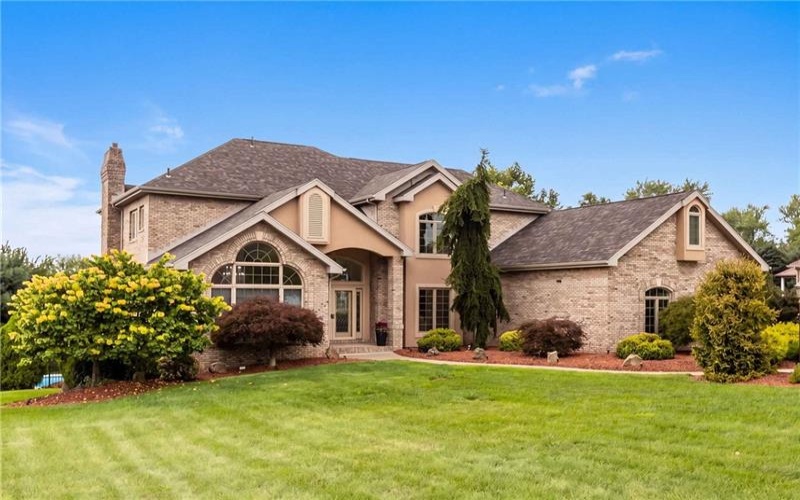 1002 Kings Ct, Trafford, 15085, 5 Bedroom Bedrooms, 12 Room Rooms,4.1 BathroomBathrooms,Residential,For Sale,Kings Ct,1769712