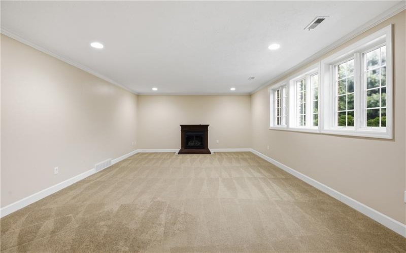 1002 Kings Ct, Trafford, 15085, 5 Bedroom Bedrooms, 12 Room Rooms,4.1 BathroomBathrooms,Residential,For Sale,Kings Ct,1769712