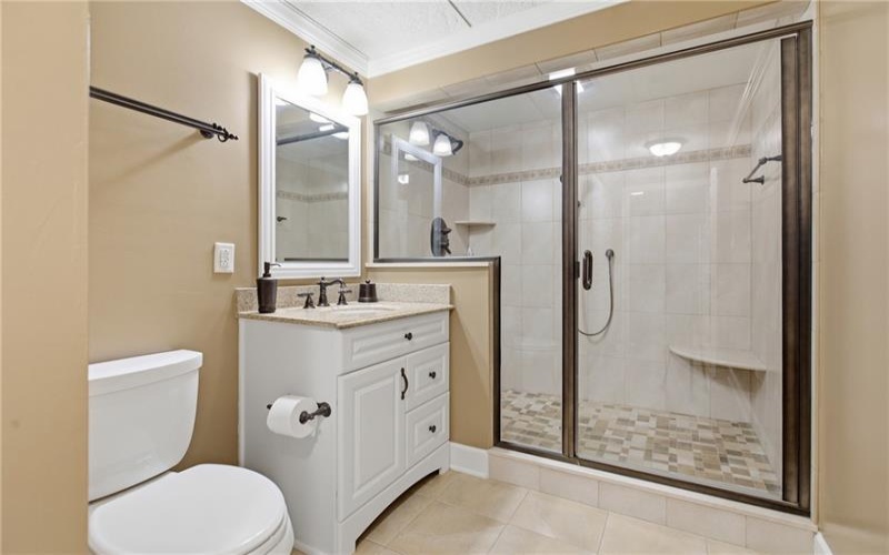 1002 Kings Ct, Trafford, 15085, 5 Bedroom Bedrooms, 12 Room Rooms,4.1 BathroomBathrooms,Residential,For Sale,Kings Ct,1769712