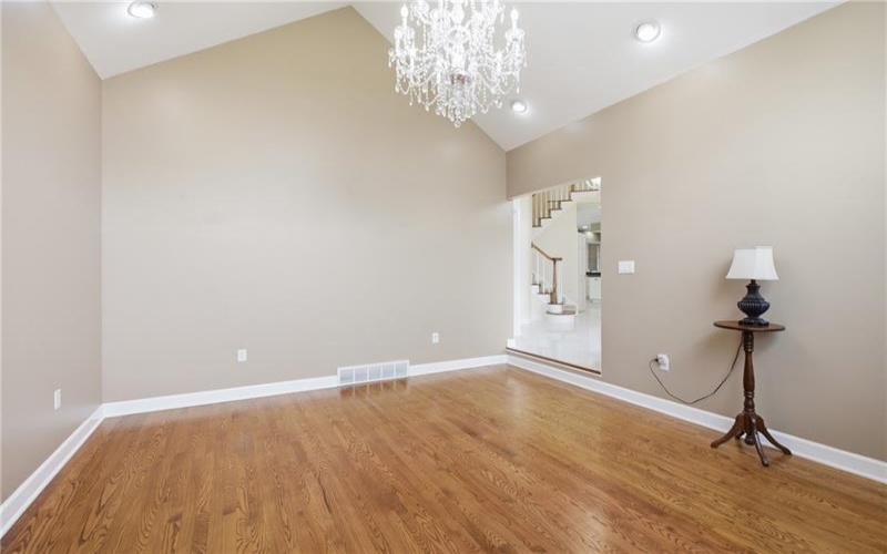 1002 Kings Ct, Trafford, 15085, 5 Bedroom Bedrooms, 12 Room Rooms,4.1 BathroomBathrooms,Residential,For Sale,Kings Ct,1769712