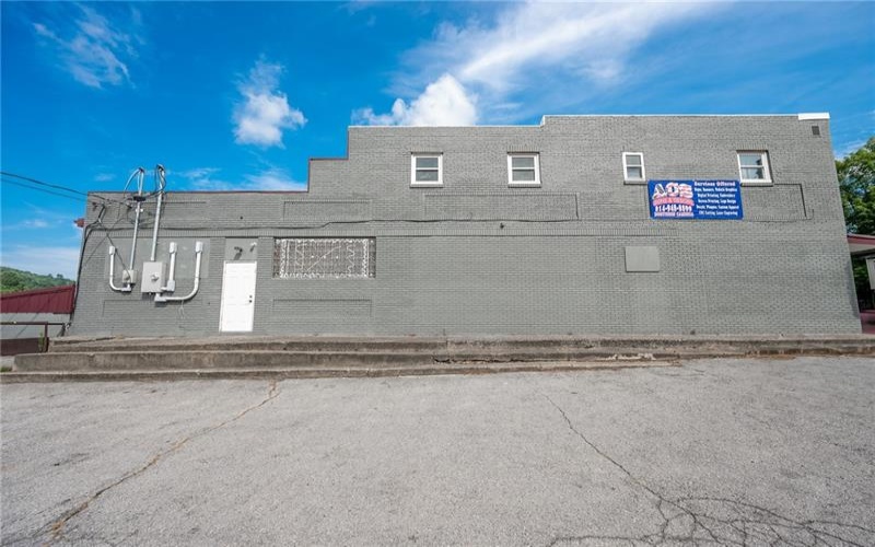 2402 Bigler Ave, 15714, 15714, 5 Bedrooms Bedrooms, ,3 BathroomsBathrooms,Residential,For Sale,Bigler Ave,1769716